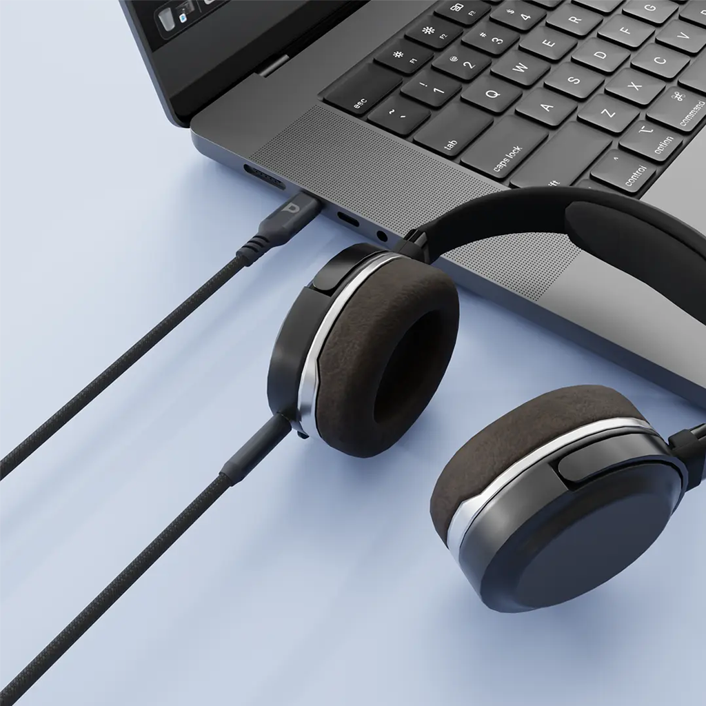 Powerology Power Sync Weave USB-C To 3.5mm Audio 1.2m Cable
