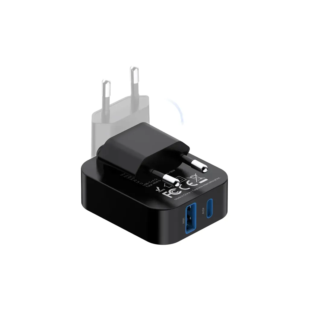 _Powerology Crab 45W Foldable EU GaN Charger Black color 2.webp